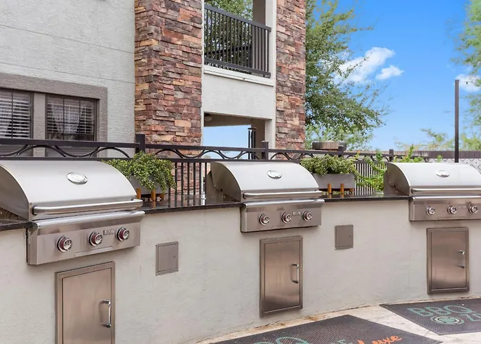 Apartment Cozysuites By The Stadium W Pool! 11 *