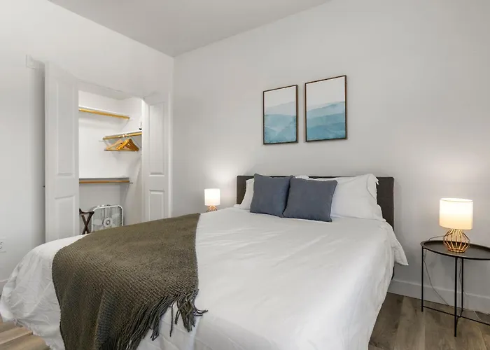 Cozysuites By The Stadium W Pool! 11 Glendale
