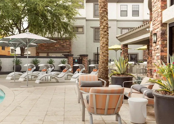 Cozysuites By The Stadium W Pool! 11 * Glendale