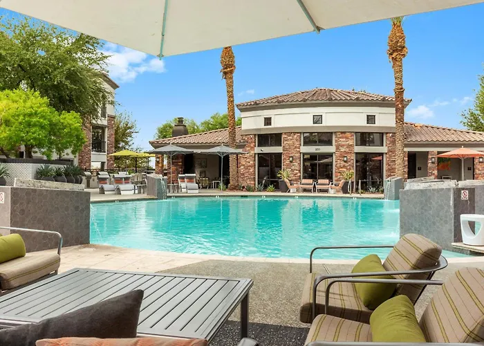 Cozysuites By The Stadium W Pool! 11 * Glendale
