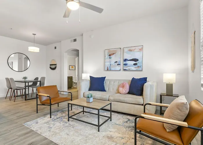 Apartment Cozysuites By The Stadium W Pool! 11 *